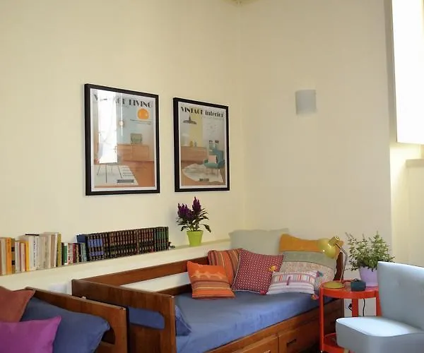 Old Borgo Vico Apartment *