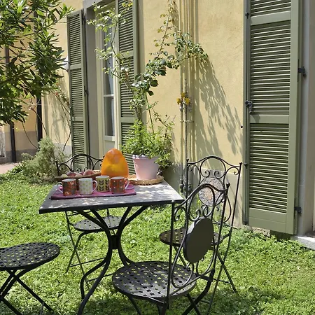 Old Borgo Vico Apartment